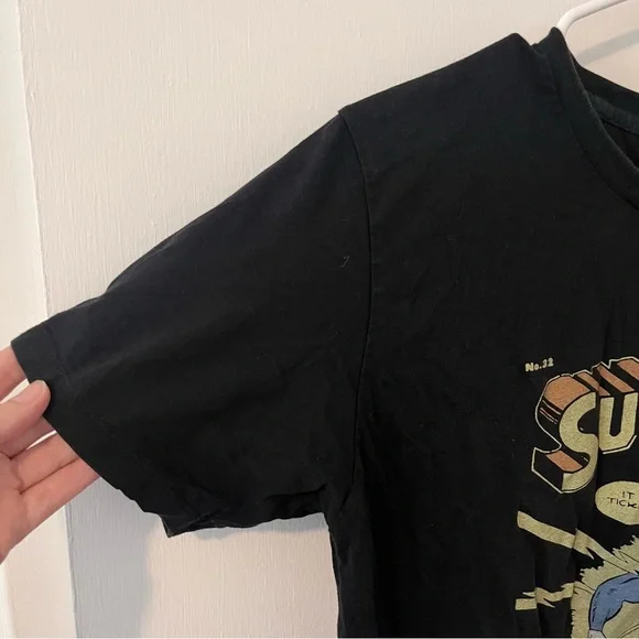 Uniqlo x DC Comics Superman Comics T-Shirt Black Shirt Sleeve Size Large - Picture 6 of 9